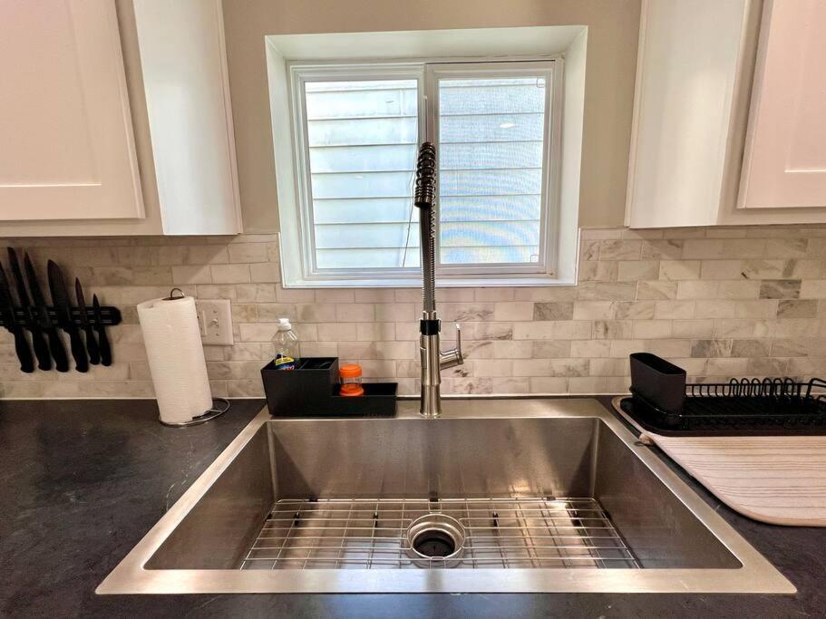 Modern Style Home Near Dt Indy & Major Attractions Indianapolis Ngoại thất bức ảnh