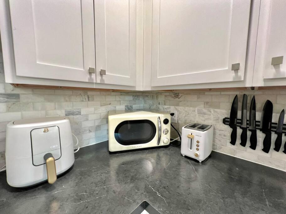 Modern Style Home Near Dt Indy & Major Attractions Indianapolis Ngoại thất bức ảnh