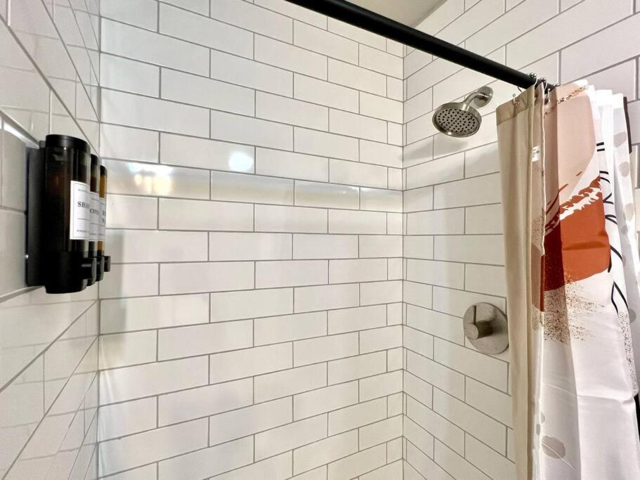 Modern Style Home Near Dt Indy & Major Attractions Indianapolis Ngoại thất bức ảnh