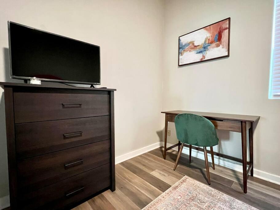 Modern Style Home Near Dt Indy & Major Attractions Indianapolis Ngoại thất bức ảnh