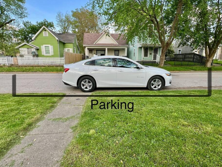 Modern Style Home Near Dt Indy & Major Attractions Indianapolis Ngoại thất bức ảnh